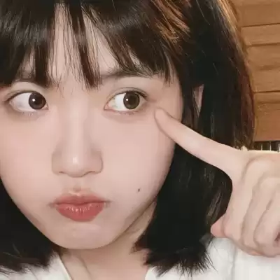 雍恨云